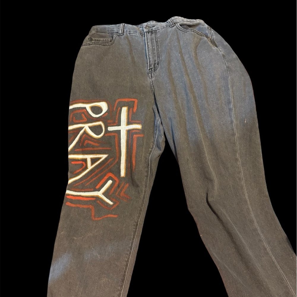 Y2K American Eagle grey mom jean waistline with graffiti